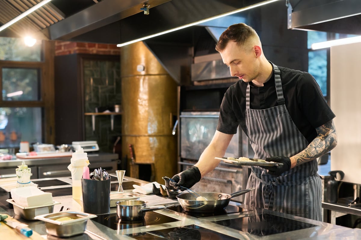 El chef Álvaro Mena